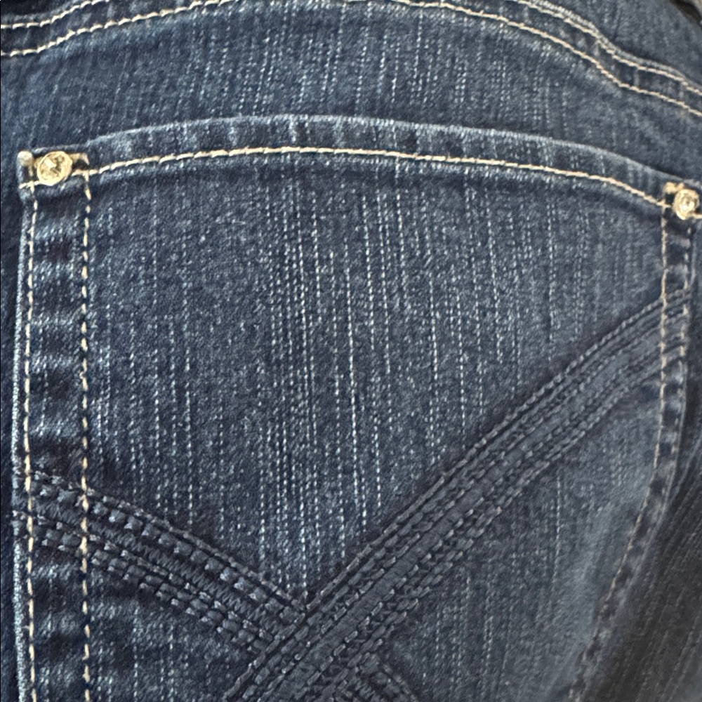 White House Black Market Women's Dark Blue Boot Leg Jeans - Picture 8 of 8